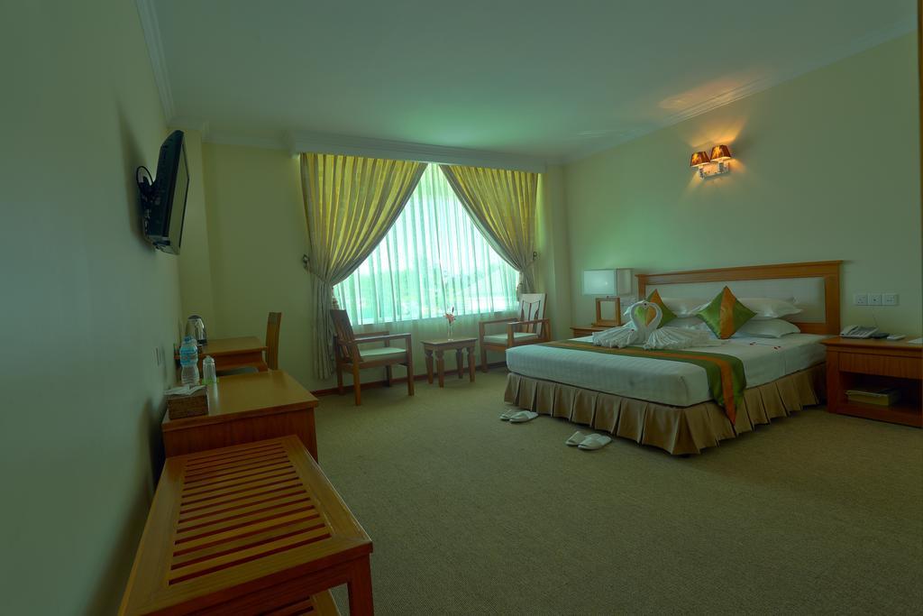 Apex Hotel Naypyidaw Εξωτερικό φωτογραφία