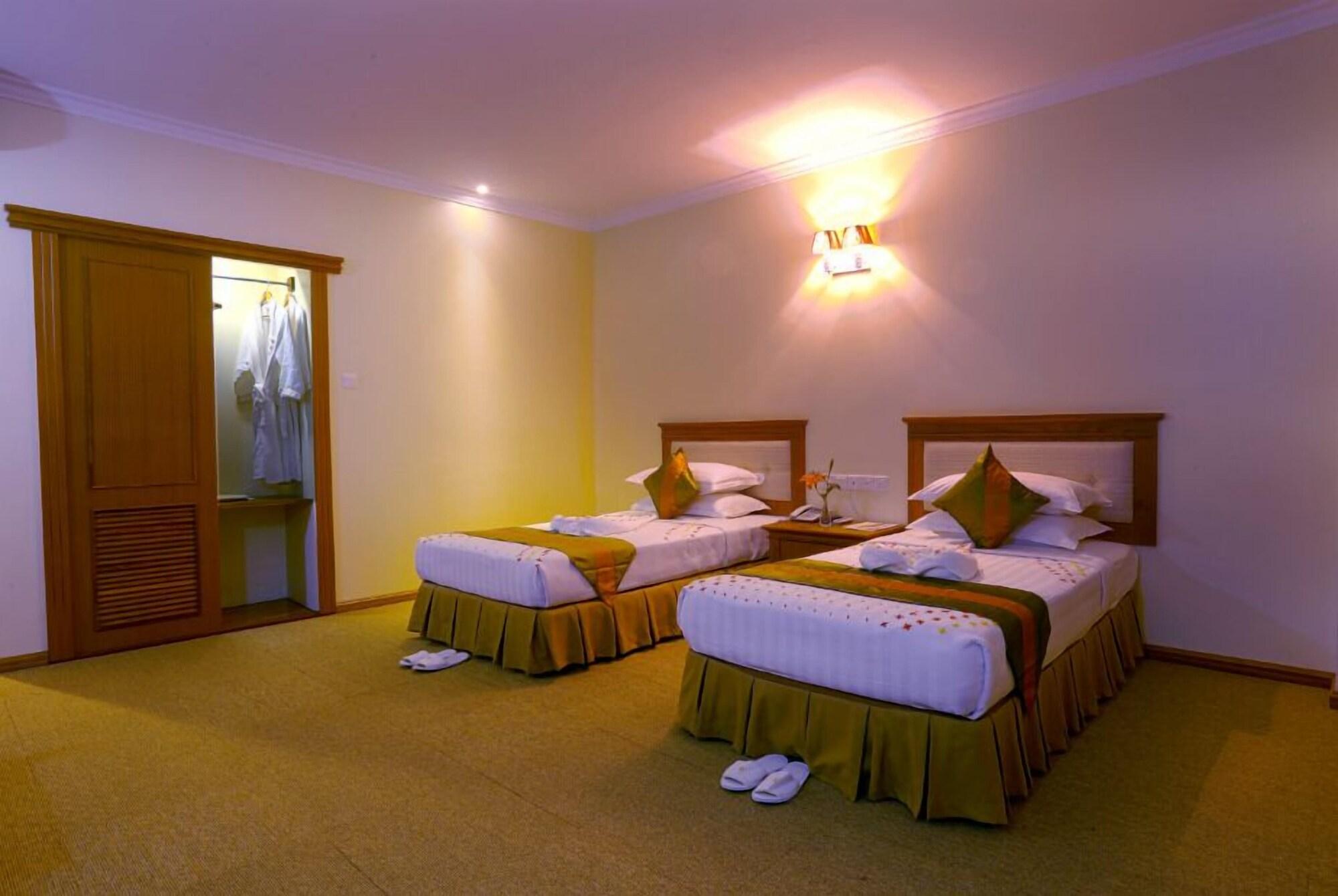 Apex Hotel Naypyidaw Εξωτερικό φωτογραφία