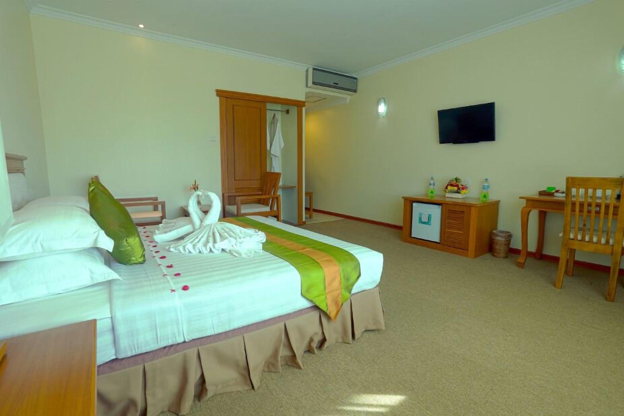Apex Hotel Naypyidaw Εξωτερικό φωτογραφία